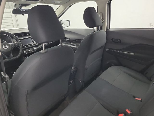 Used 2024 Nissan Kicks S FWD image 13