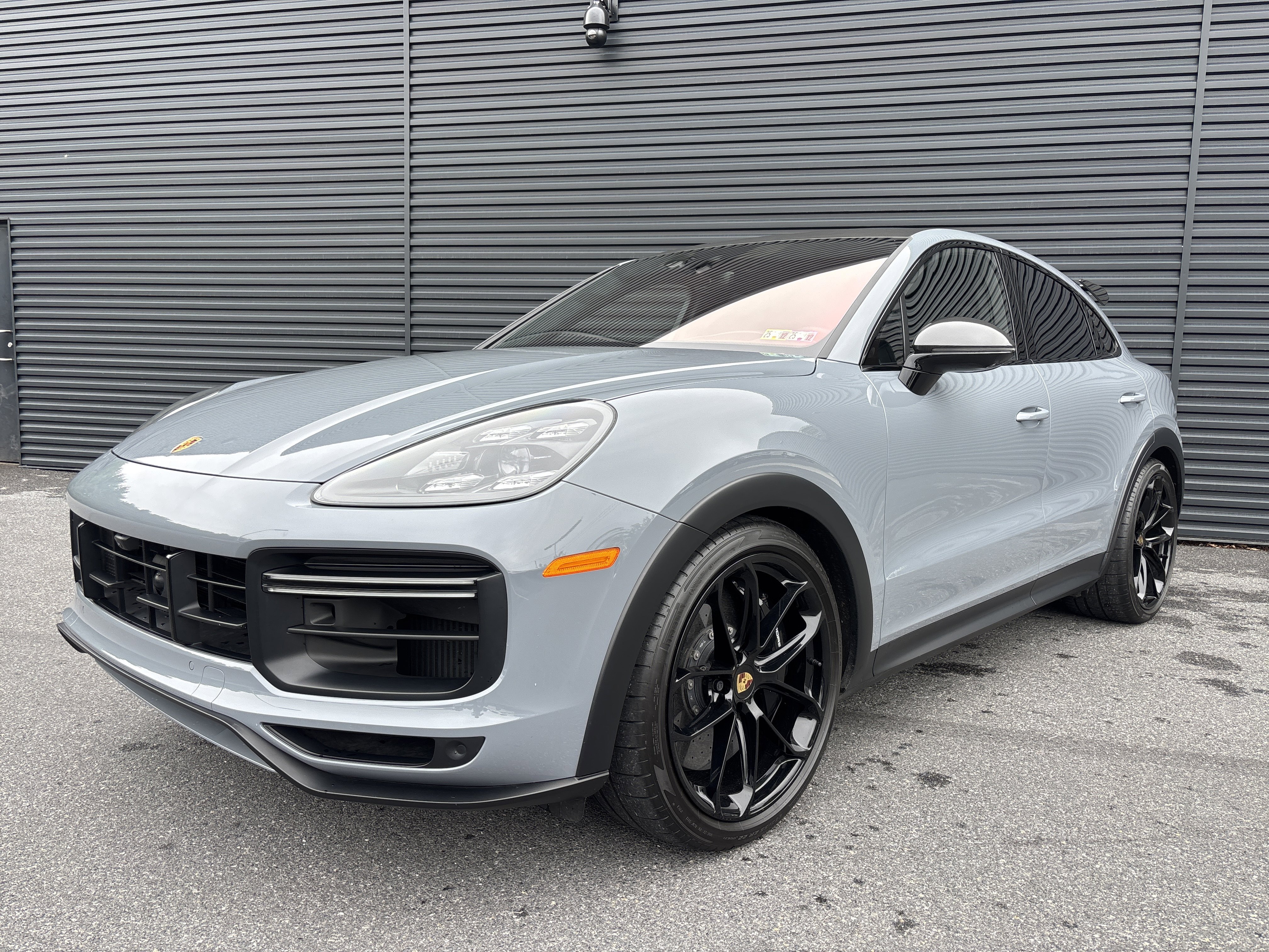 Used 2023 Porsche Cayenne Turbo GT image 1