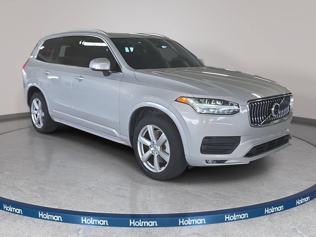 Used 2023 Volvo XC90 B5 Core AWD/4WD image 4