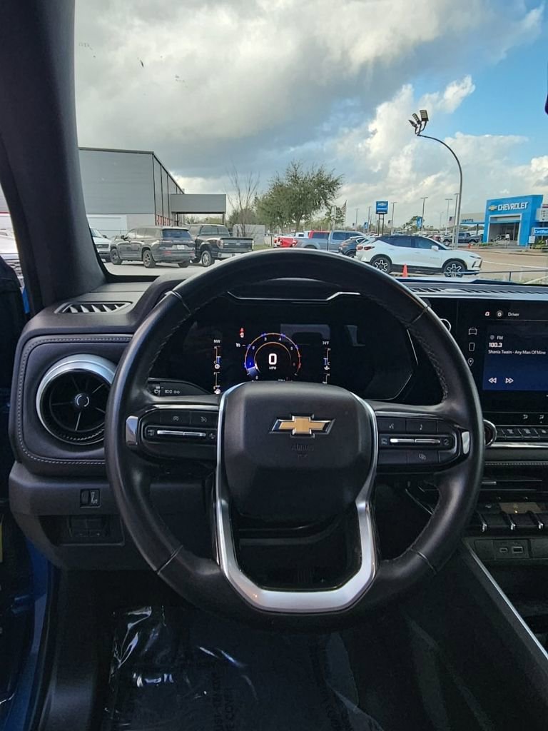 Used 2023 Chevrolet Colorado LT w/ LT Convenience Package RWD image 13