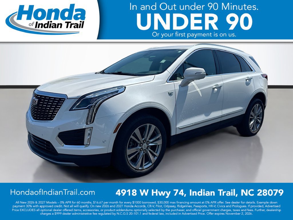 Used 2023 Cadillac XT5 Premium Luxury w/ Technology Package FWD image 3