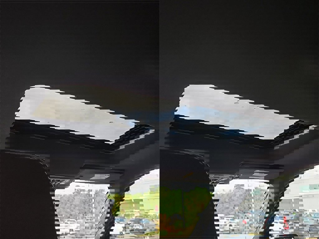 New 2026 Chevrolet Silverado 1500 LTZ w/ LTZ Premium Package image 22