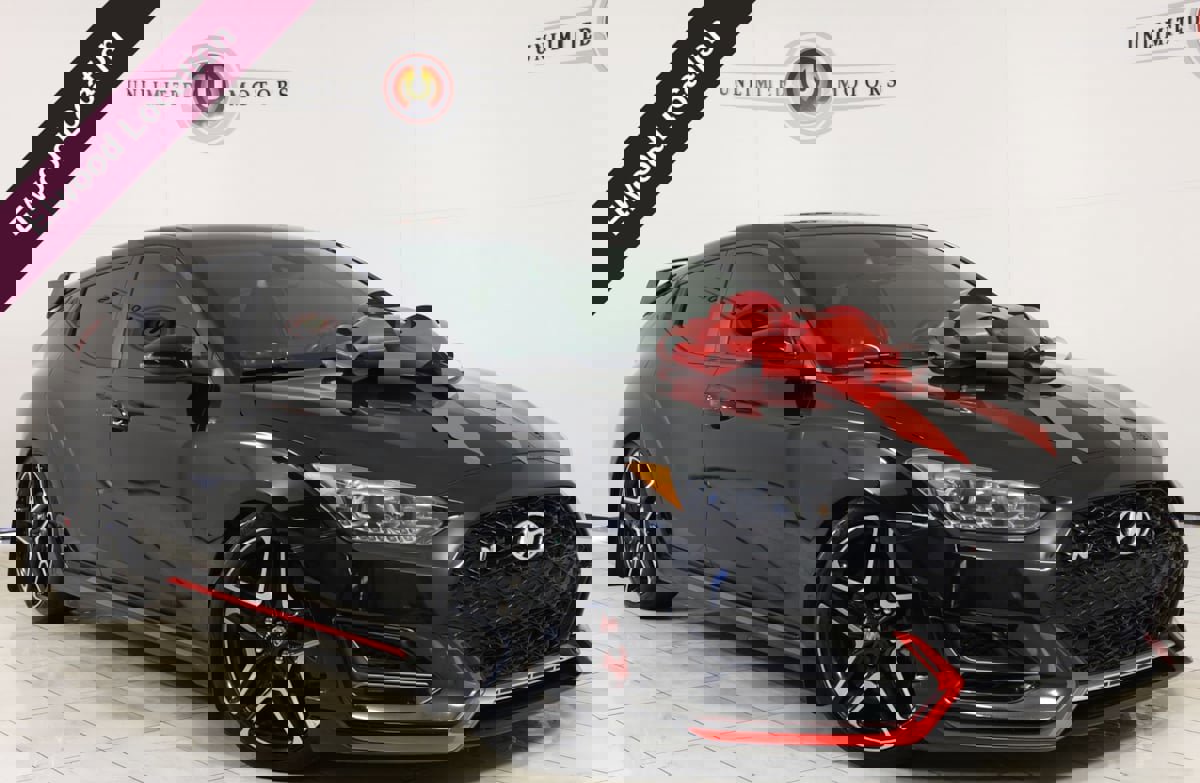 Used 2022 Hyundai Veloster N image 1