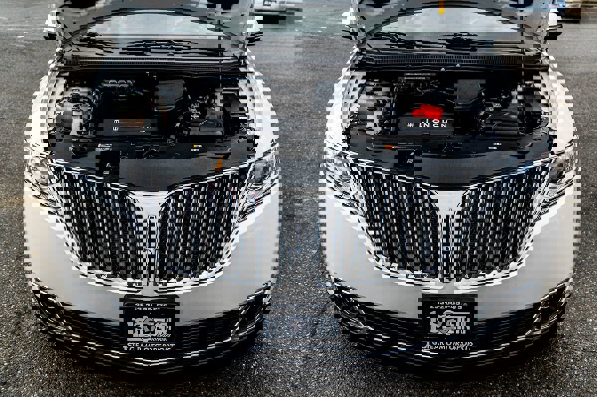 Used 2012 Lincoln MKX AWD image 42