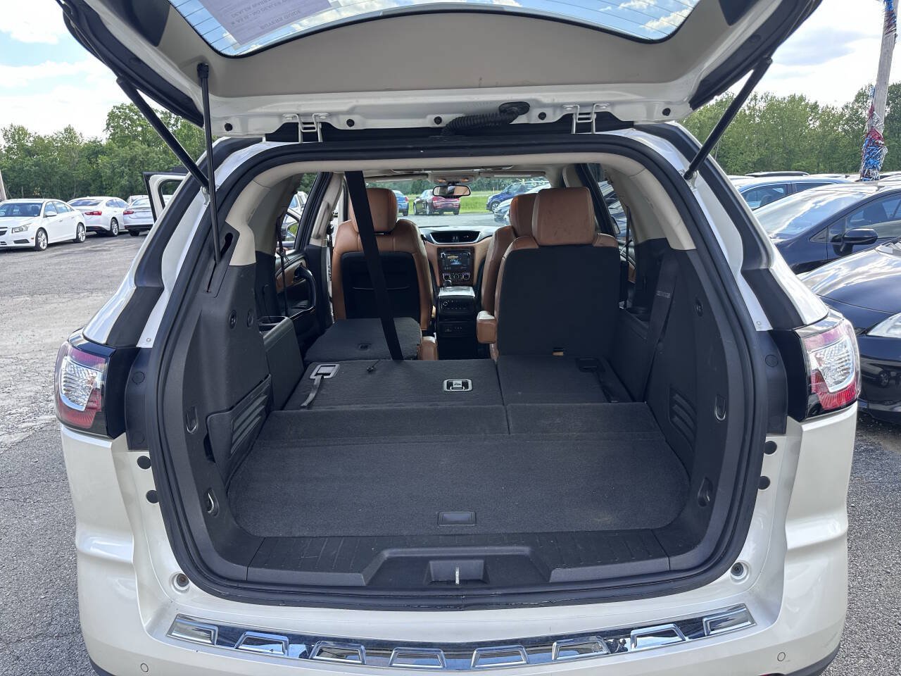 Used 2013 Chevrolet Traverse LTZ w/ LPO, 'HIT The Road' Package FWD image 21