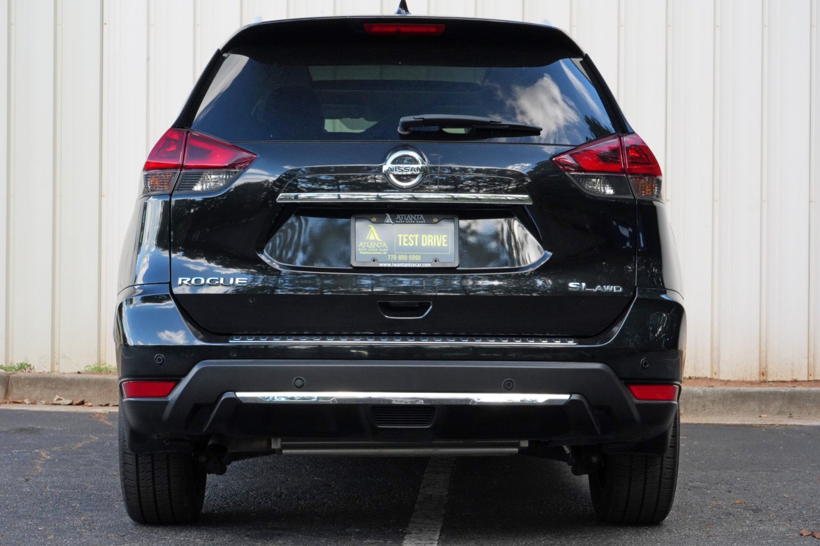 Used 2019 Nissan Rogue SL w/ Premium Package AWD/4WD image 10