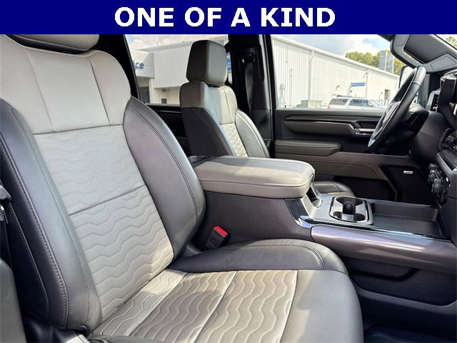 Certified 2024 Chevrolet Silverado 2500 ZR2 w/ LPO, Dark Essentials Package image 29