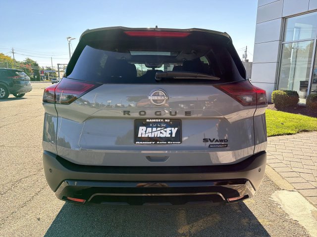 Certified 2023 Nissan Rogue SV w/ SV Premium B Package AWD/4WD image 7