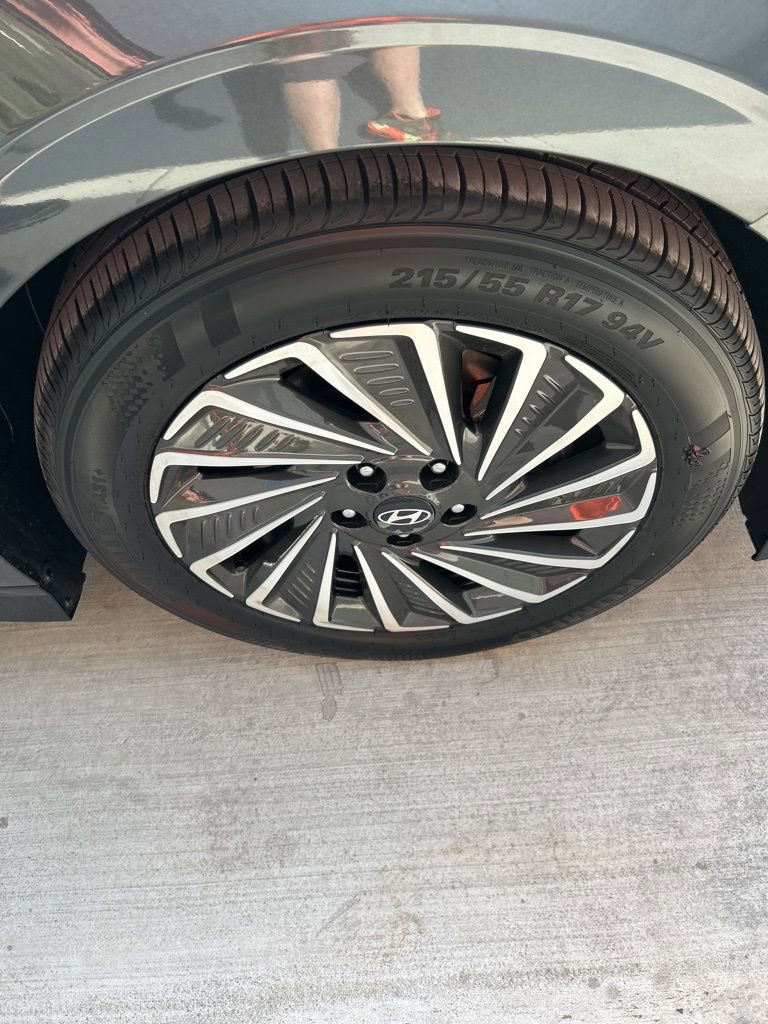 New 2026 Hyundai Sonata Limited FWD image 15