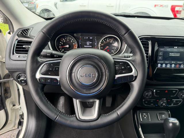 Used 2020 Jeep Compass Latitude FWD image 13