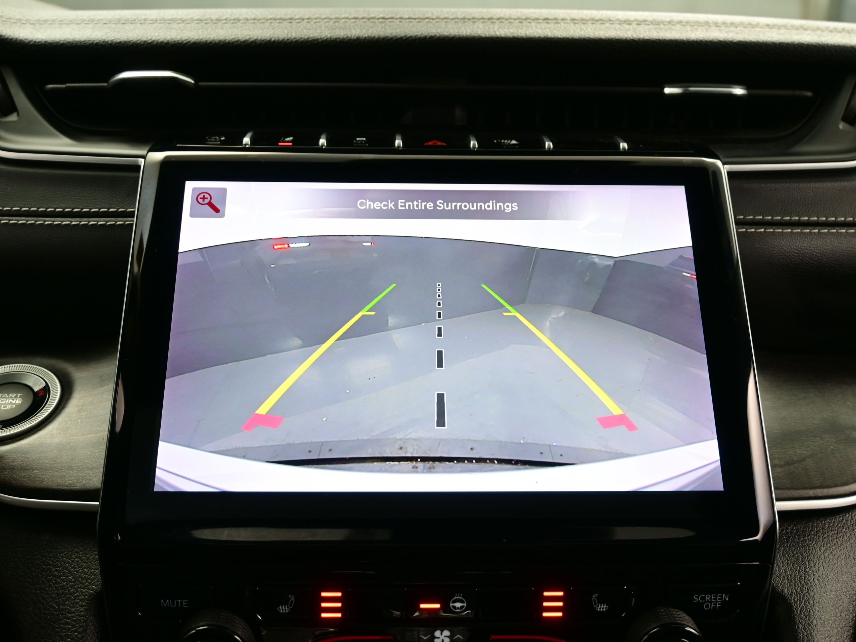 Used 2024 Jeep Grand Cherokee Limited image 19