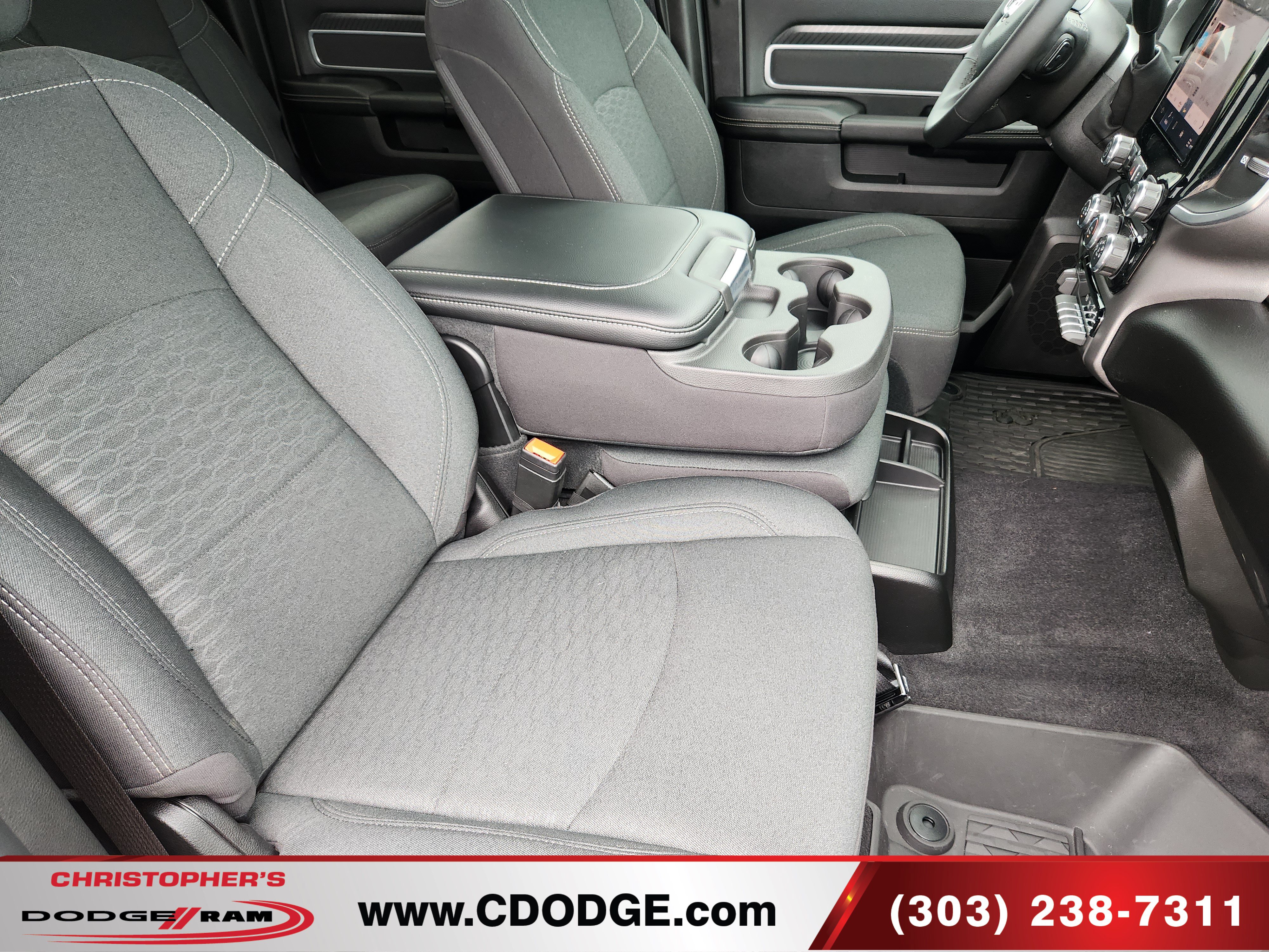 Used 2026 RAM 3500 Big Horn AWD/4WD image 22