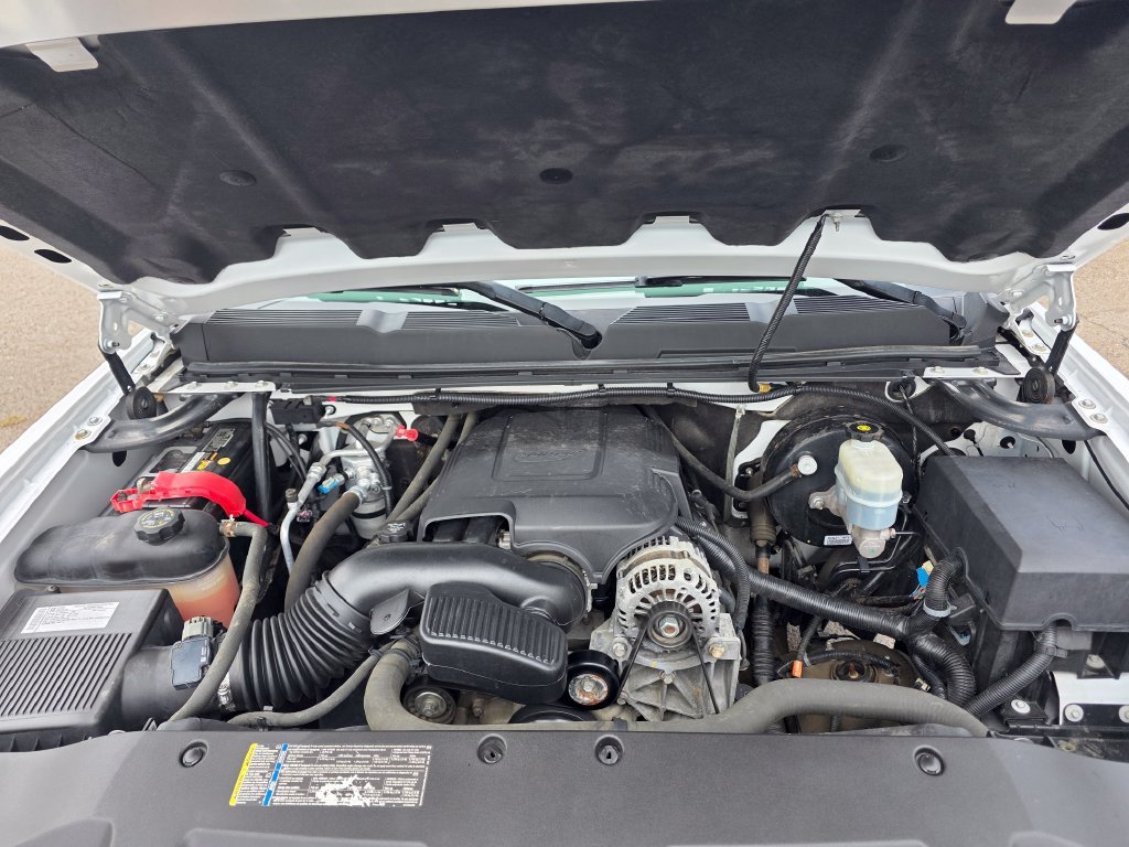 Used 2009 Chevrolet Silverado 1500 W/T AWD/4WD image 22