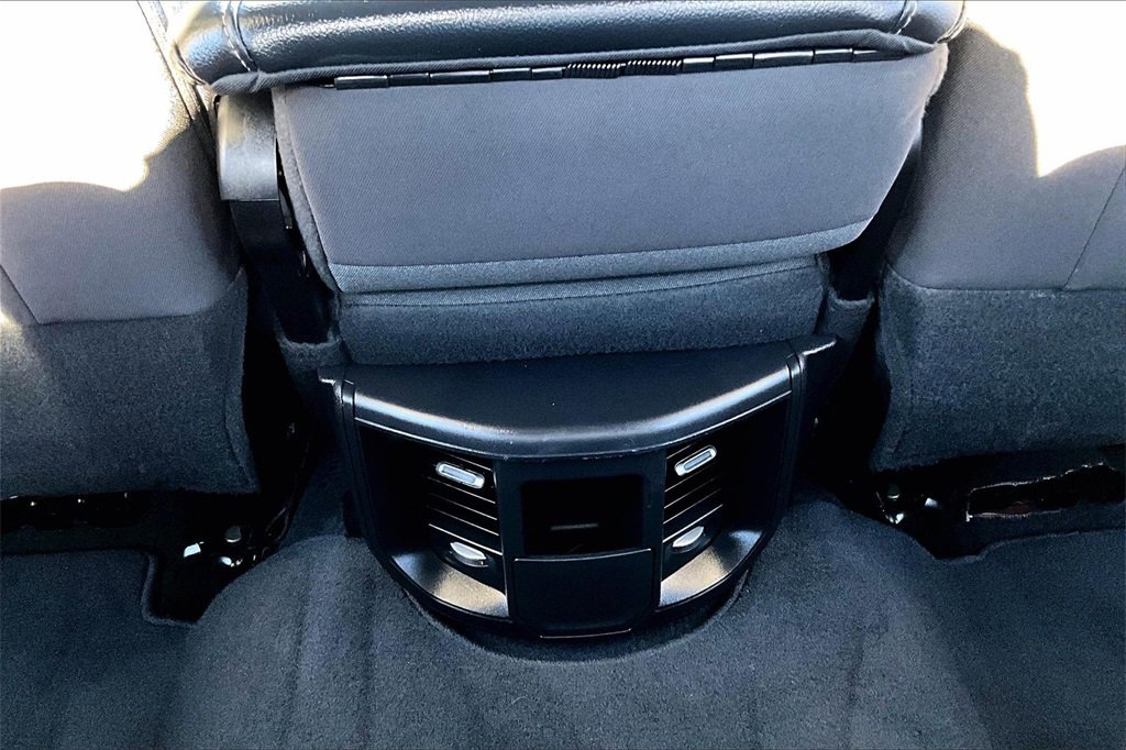 Used 2024 RAM 2500 Big Horn w/ Sport Appearance Package image 34