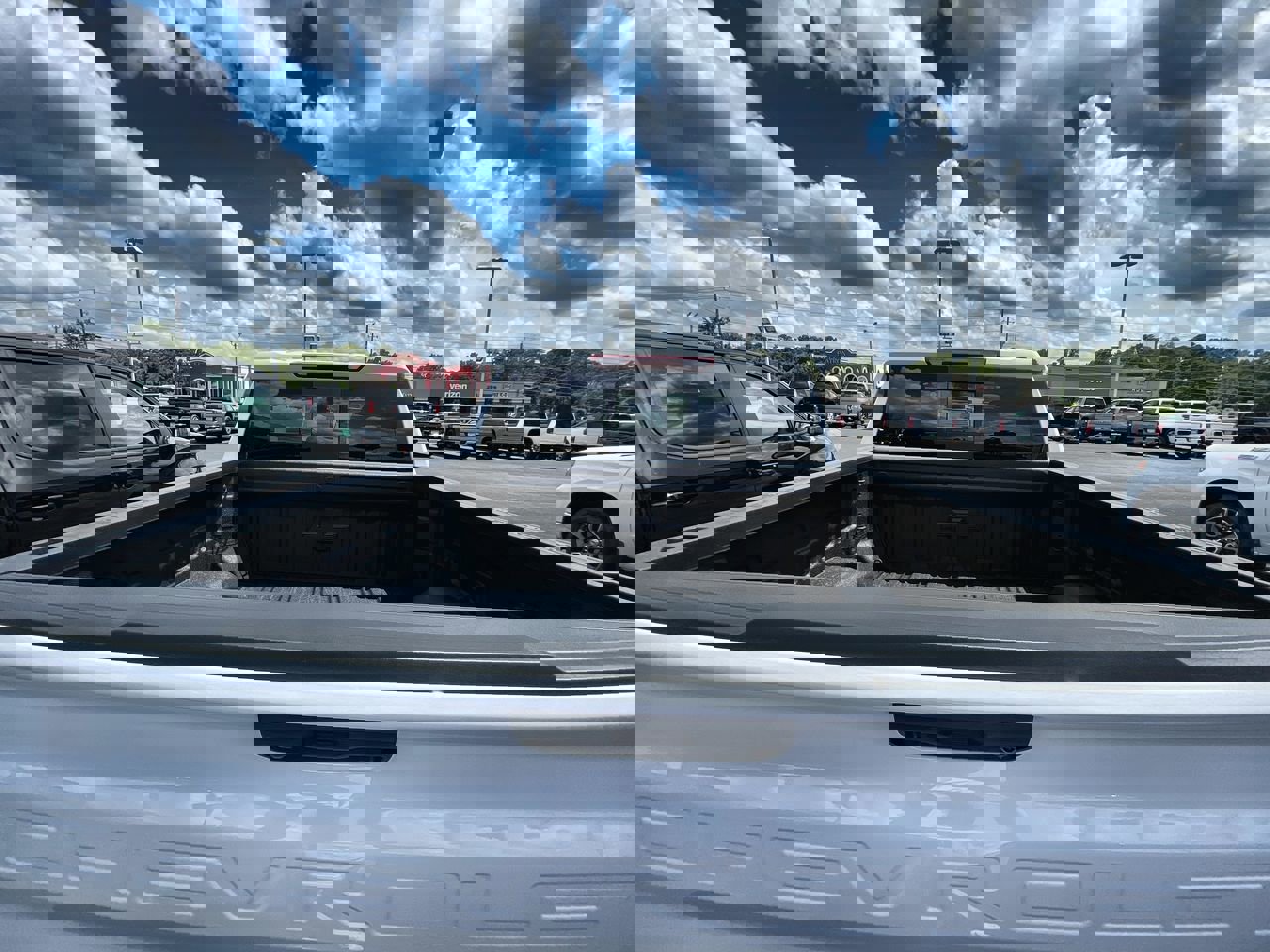 New 2025 Chevrolet Silverado 1500 RST image 26