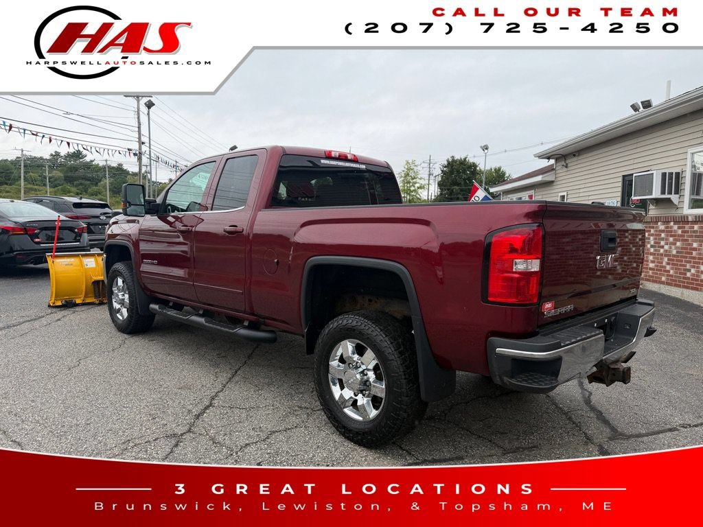 Used 2016 GMC Sierra 2500 SLE w/ SLE Preferred Package AWD/4WD image 4