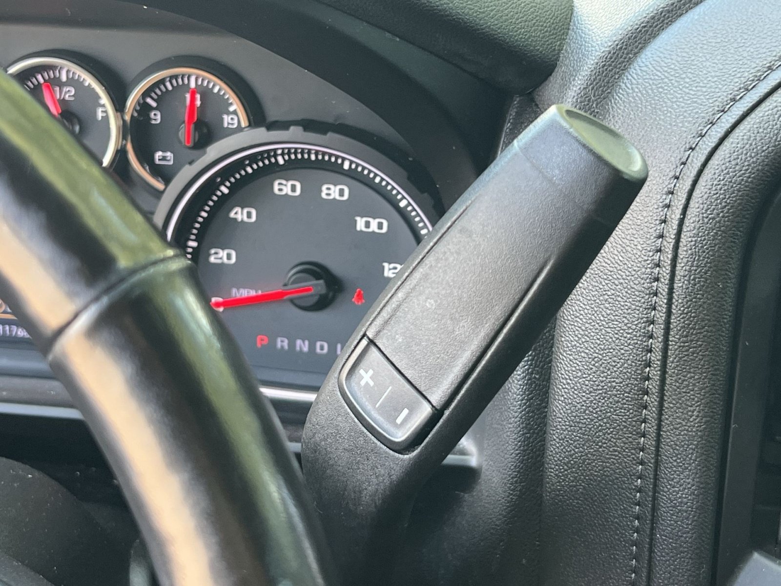 Used 2019 Chevrolet Silverado 1500 LT Trail Boss w/ Convenience Package AWD/4WD image 20