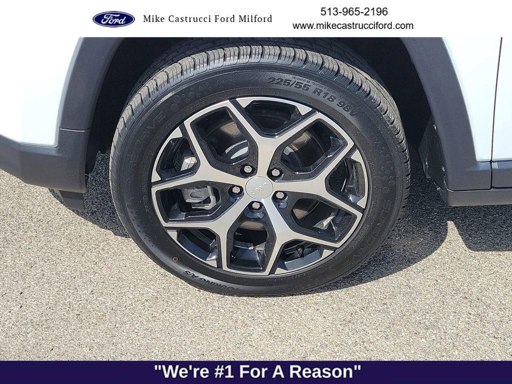 Used 2024 Jeep Compass Limited AWD/4WD image 9