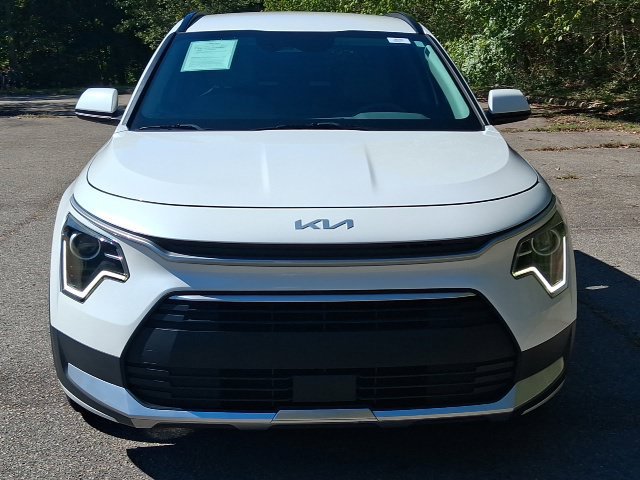 Used 2023 Kia Niro EX FWD image 8