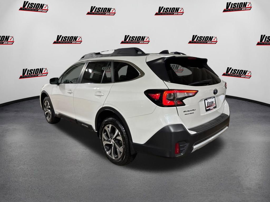 Used 2020 Subaru Outback Limited image 7
