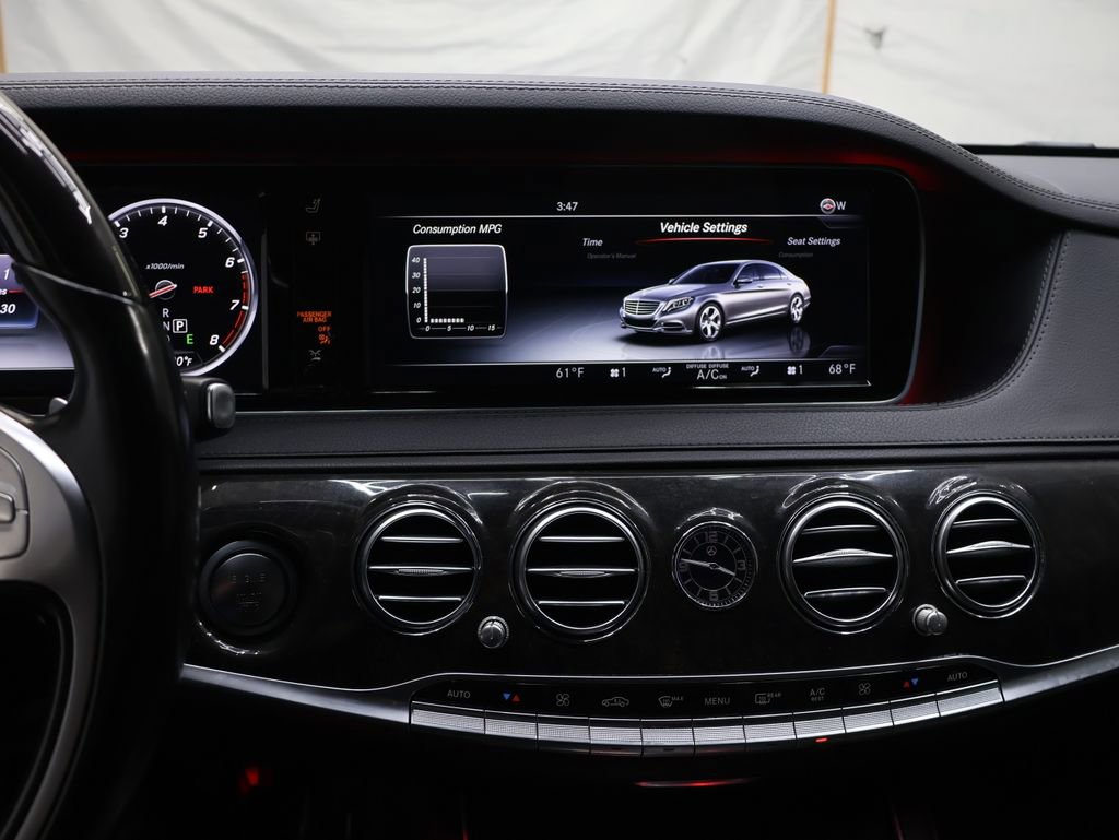 Used 2017 Mercedes-Benz S 550 4MATIC Sedan w/ Premium Package image 22