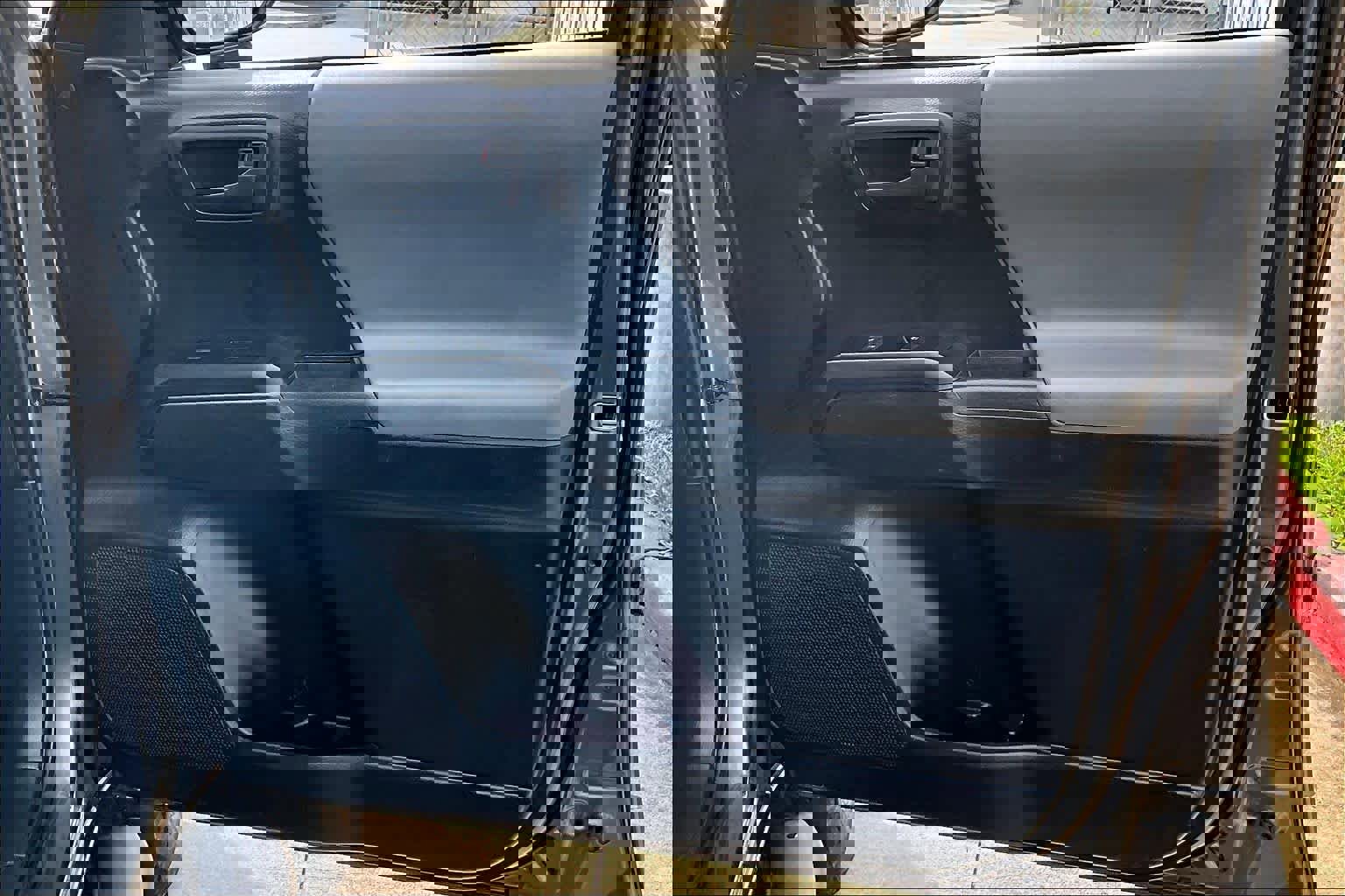 Used 2021 Toyota Tacoma SR w/ SR Convenience Package RWD image 21