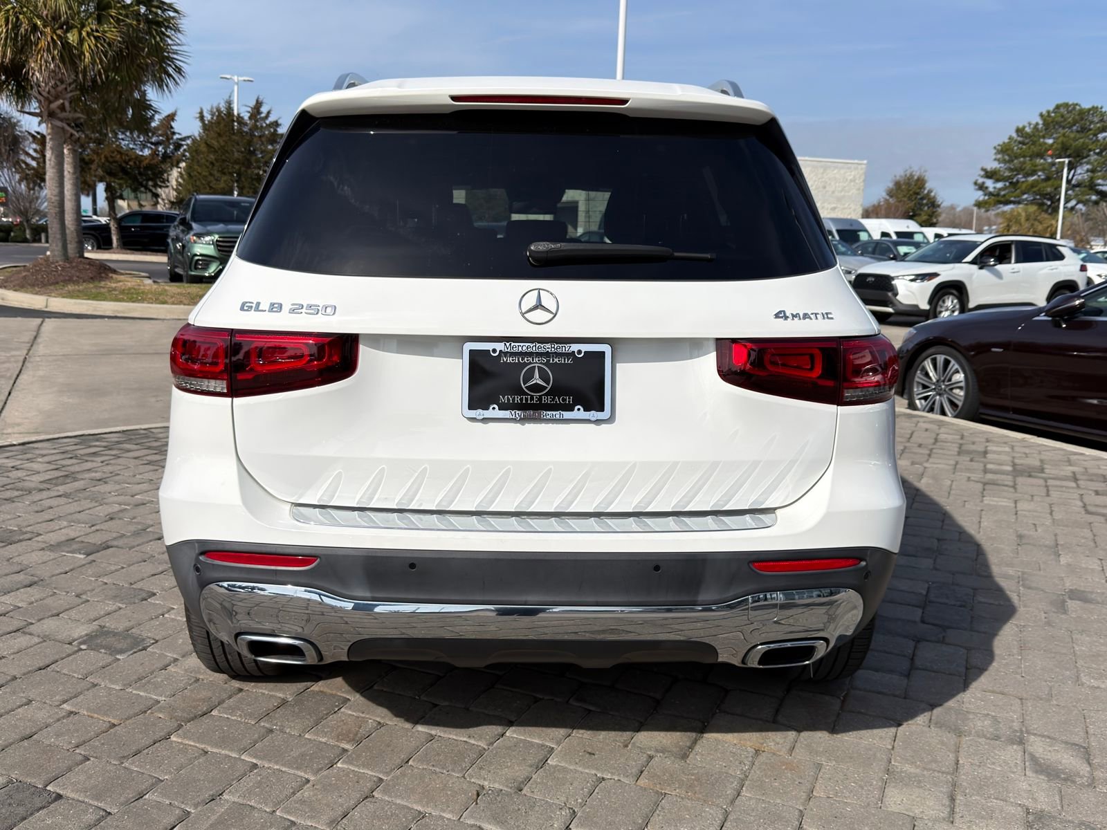 Used 2020 Mercedes-Benz GLB 250 4MATIC image 10