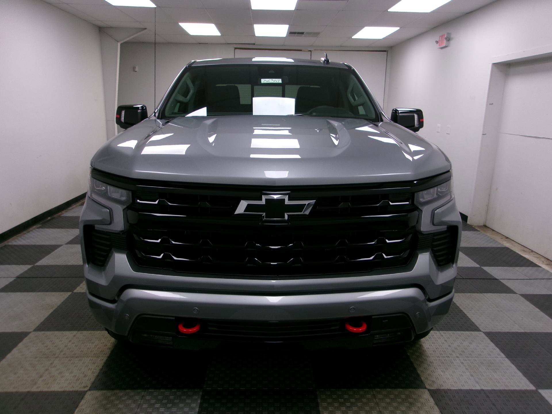 New 2026 Chevrolet Silverado 1500 RST w/ Redline Edition AWD/4WD image 16