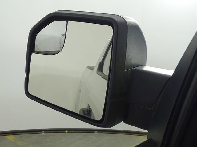 Used 2019 Ford F150 XLT image 33