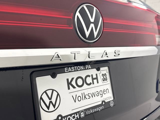 Used 2024 Volkswagen Atlas Cross Sport SE image 18