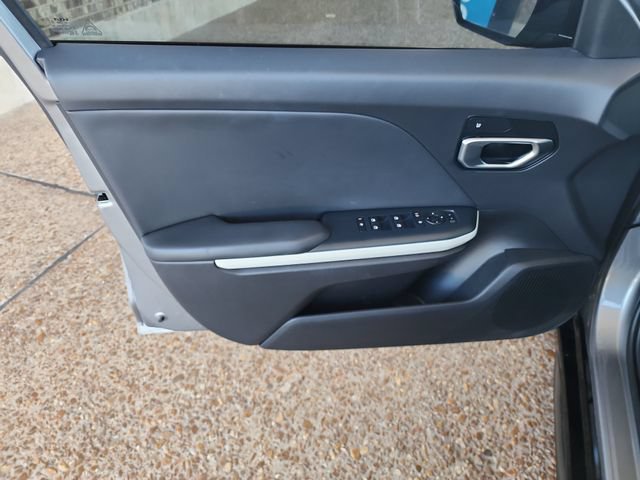Used 2025 Kia K4 GT-Line FWD image 9
