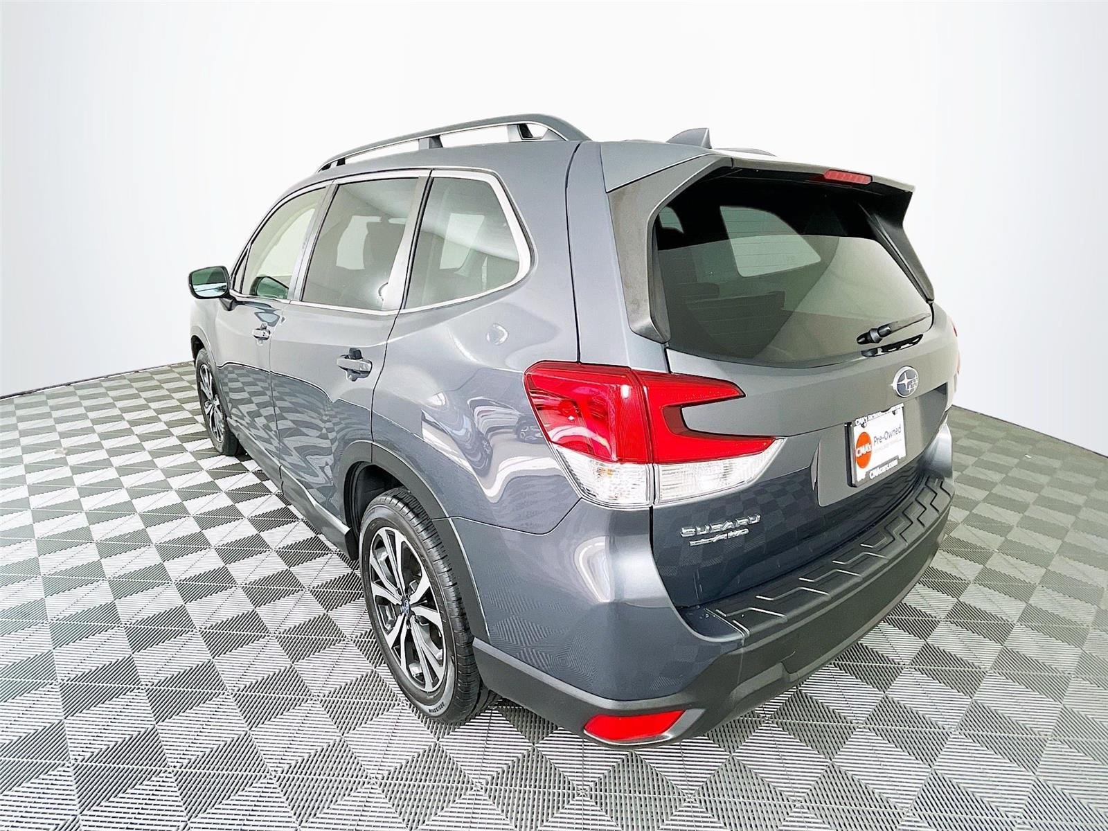 Certified 2023 Subaru Forester Limited AWD/4WD image 7