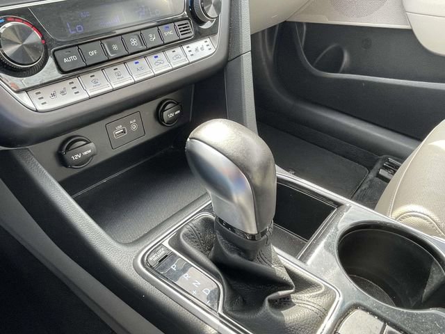 Used 2018 Hyundai Sonata Limited image 30