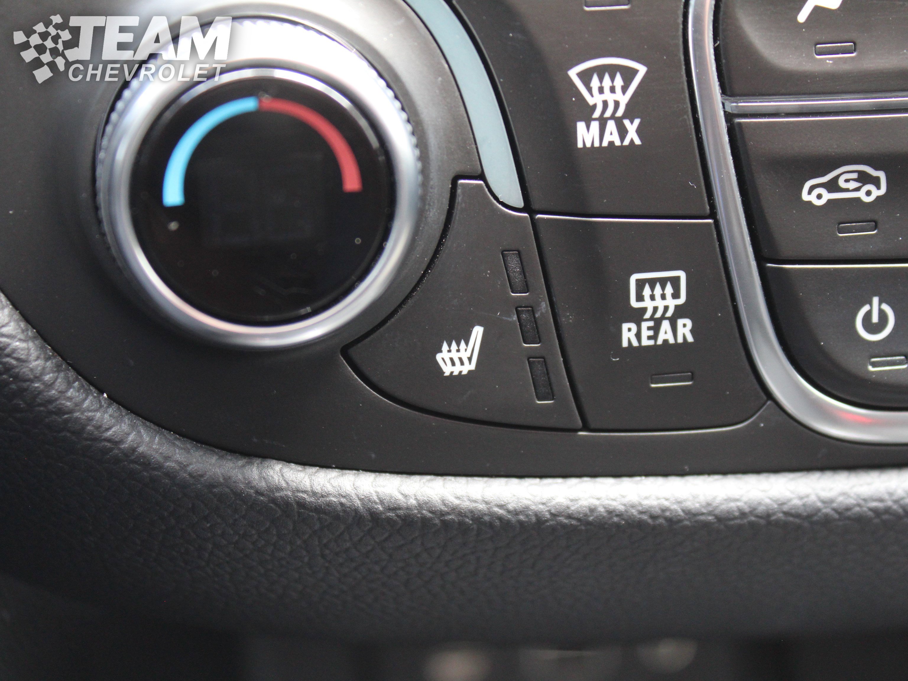 Used 2023 Chevrolet Equinox LT AWD/4WD image 18