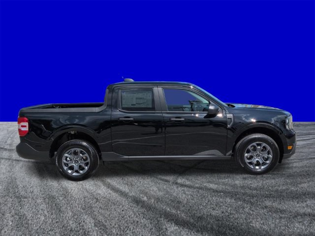 New 2026 Ford Maverick XLT FWD image 3