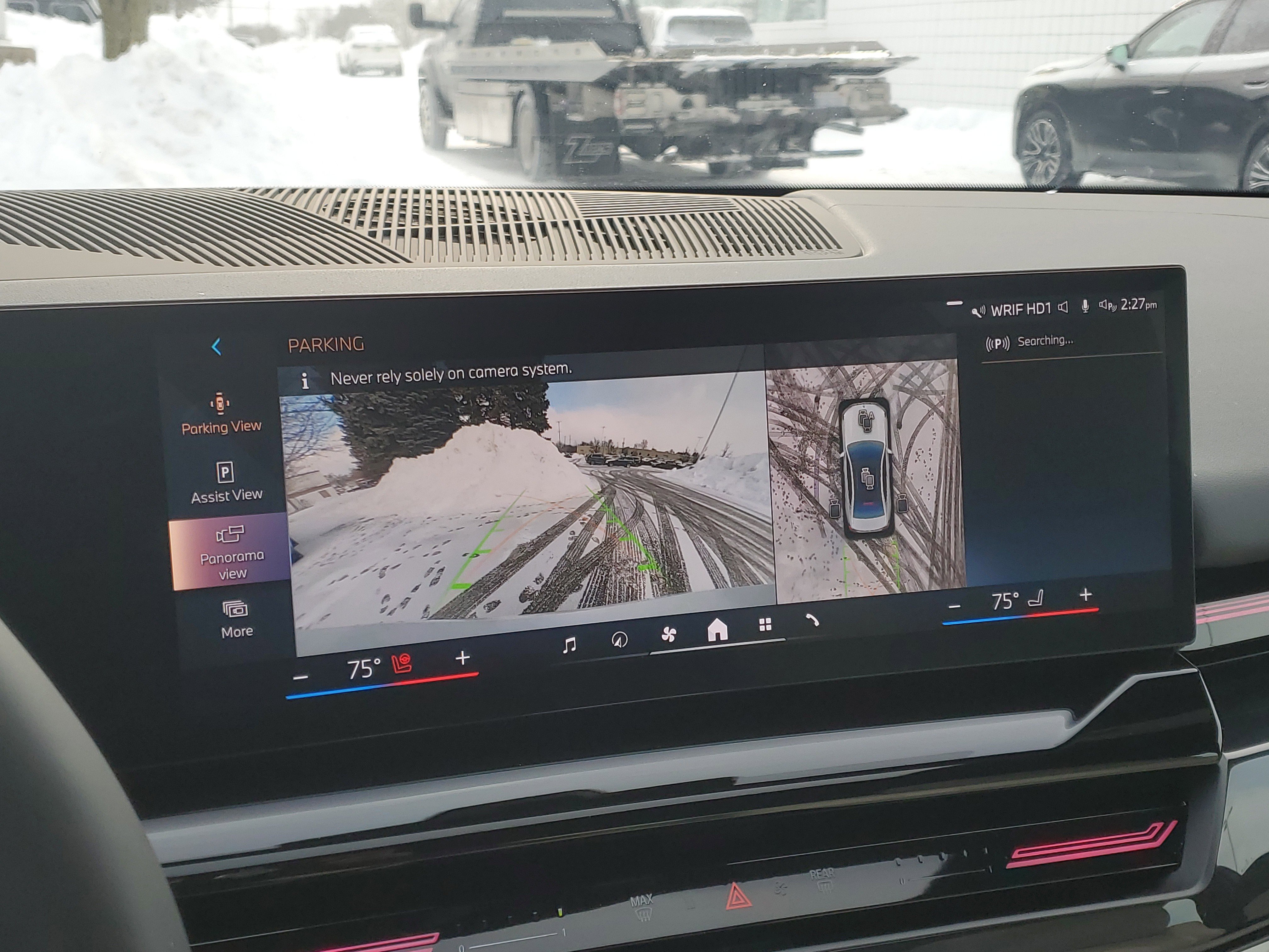 Certified 2024 BMW 530i xDrive w/ Premium Package image 18