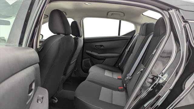 Used 2025 Nissan Sentra SV image 17