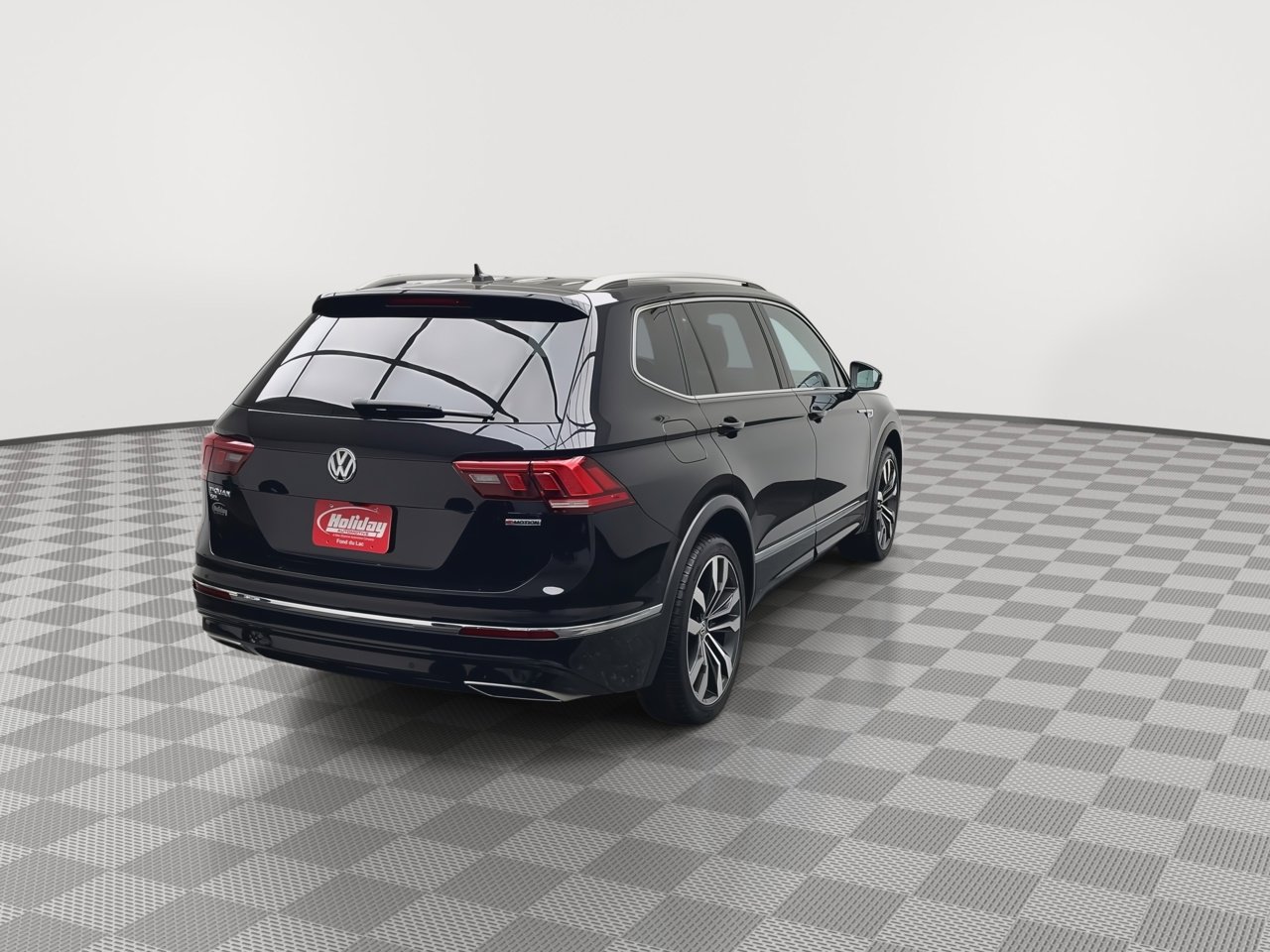 Used 2020 Volkswagen Tiguan SEL Premium R-Line AWD/4WD image 40