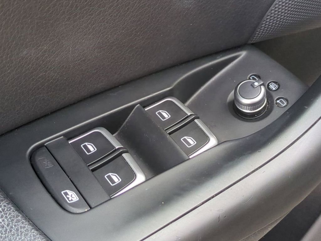 Used 2015 Audi Q3 2.0T Premium Plus AWD/4WD image 12
