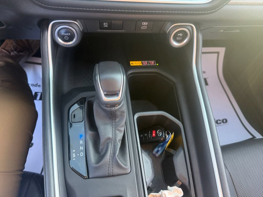Used 2024 Toyota Grand Highlander AWD Hybrid image 21