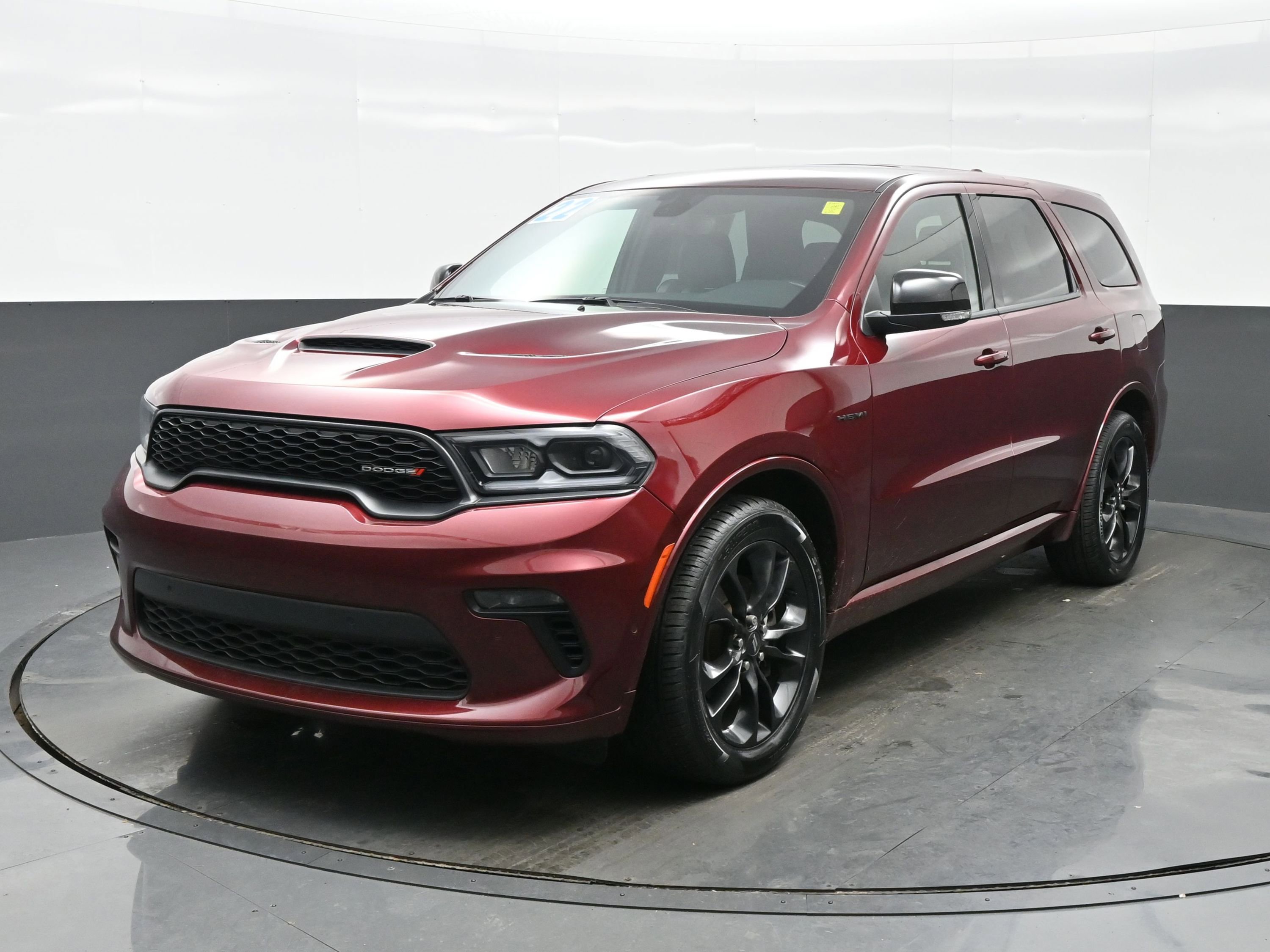 Used 2022 Dodge Durango R/T w/ Blacktop Package image 2