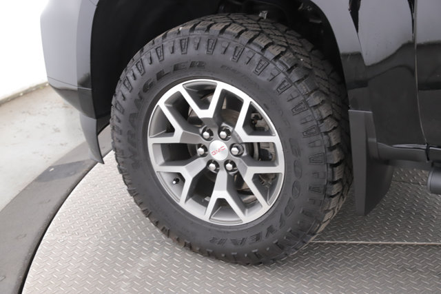 Used 2022 GMC Canyon AT4 AWD/4WD image 13