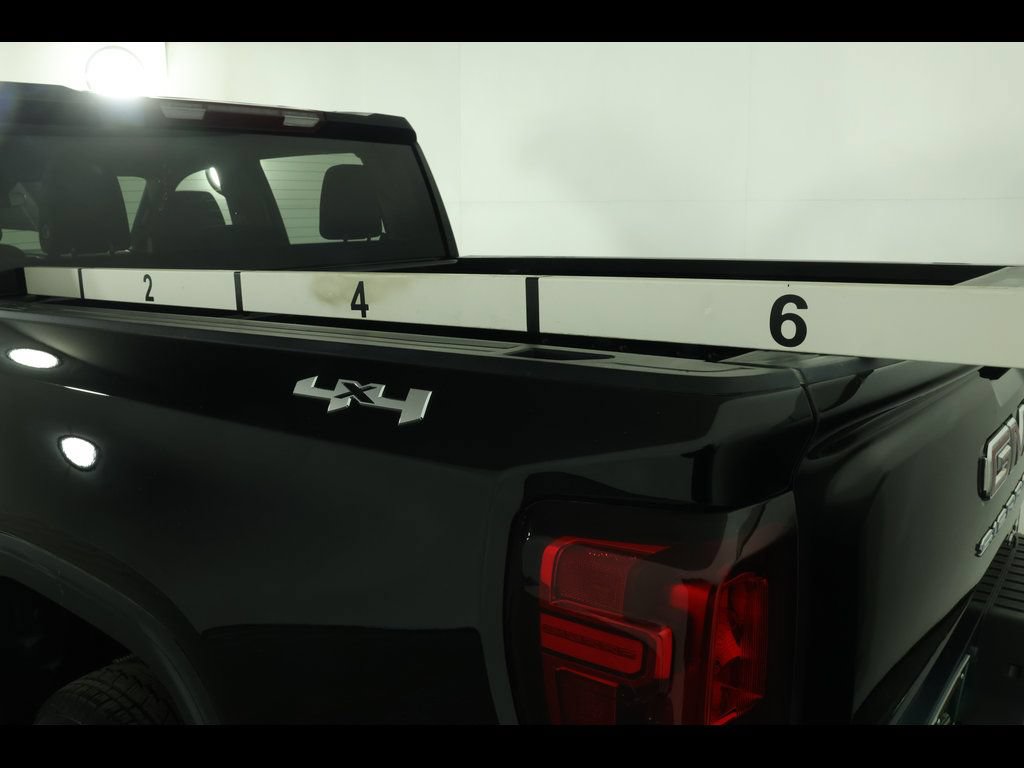 Used 2023 GMC Sierra 1500 SLE AWD/4WD image 11