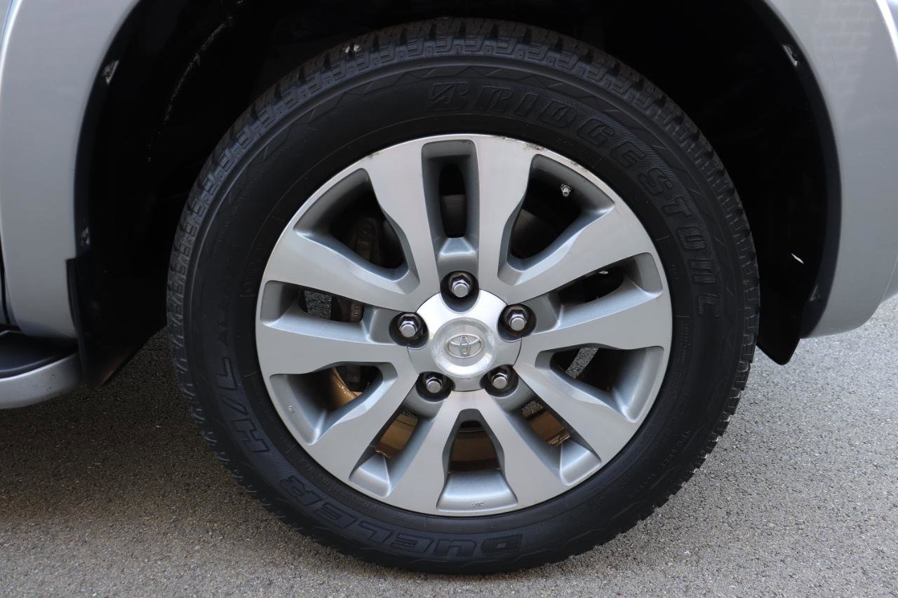 Used 2016 Toyota Sequoia Limited image 88