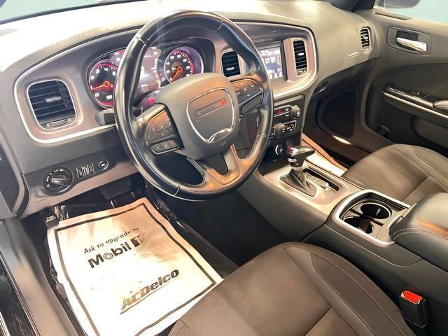 Used 2022 Dodge Charger SXT RWD image 22