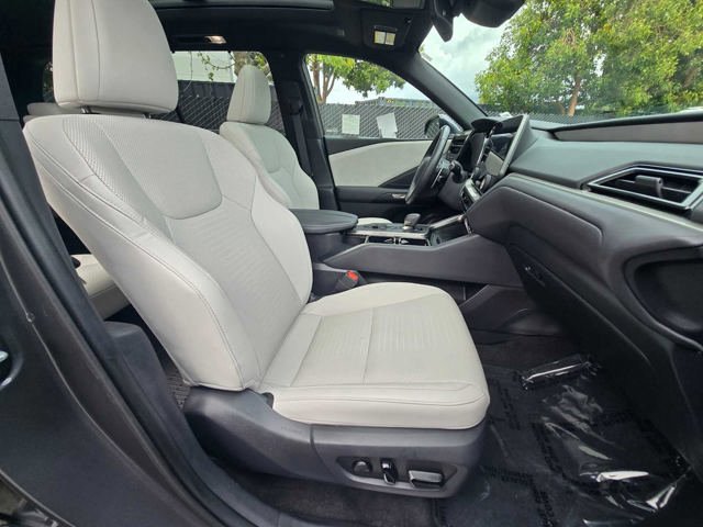Certified 2025 Lexus TX 350 FWD w/ Technology Package image 12