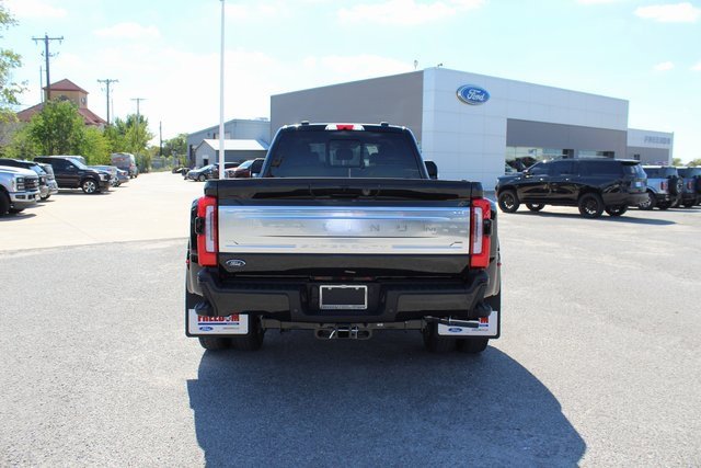 New 2026 Ford F450 Platinum image 4