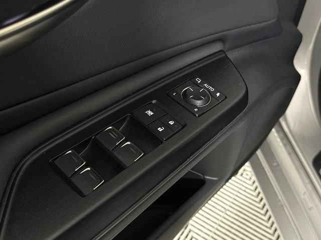 Used 2021 Lexus ES 350 Ultra Luxury w/ Accessory Package 2 FWD image 30