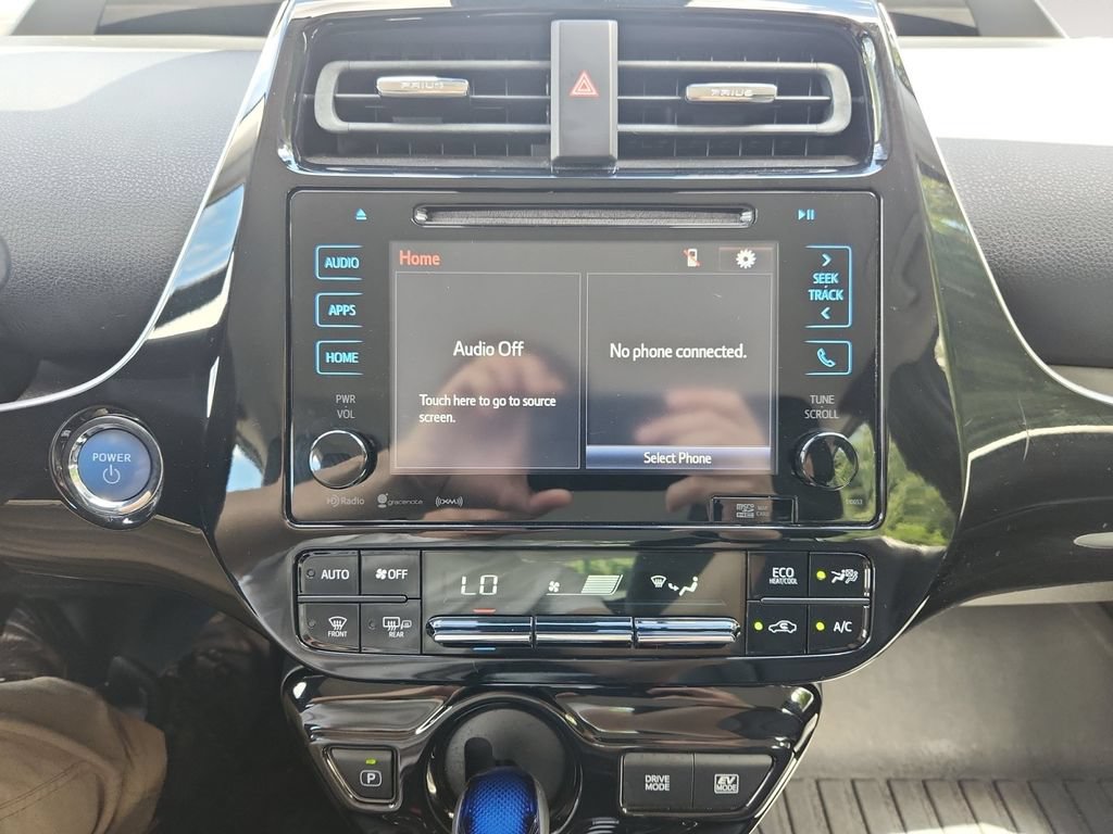 Used 2016 Toyota Prius Three Touring FWD image 15