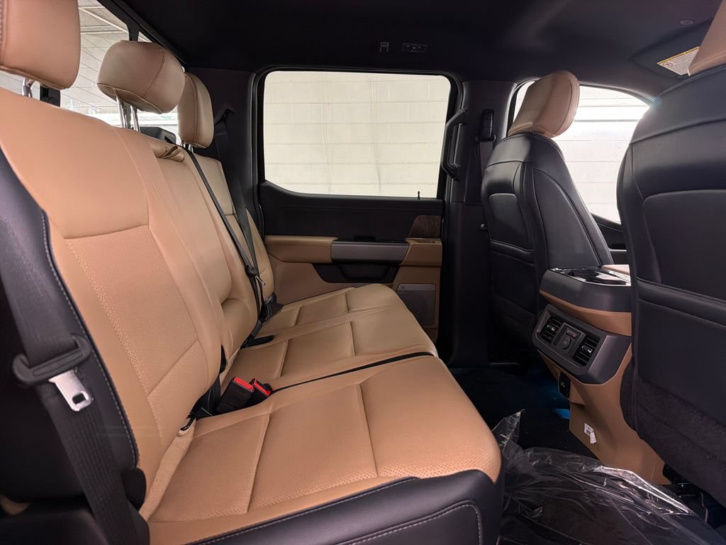 New 2026 Ford F250 Lariat w/ Tremor Off-Road Package AWD/4WD image 28